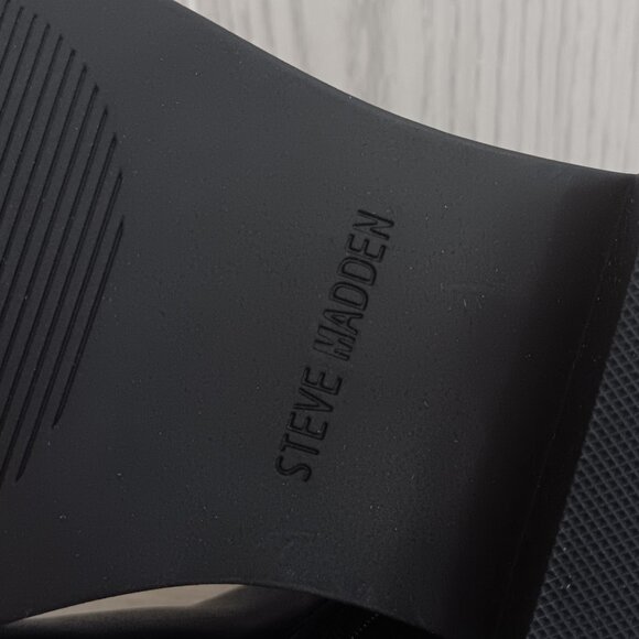 NEW Steve Madden Women's Lazio Black Leather & PU Boot Full Side‎ Zip Size 8.5M - Picture 11 of 11